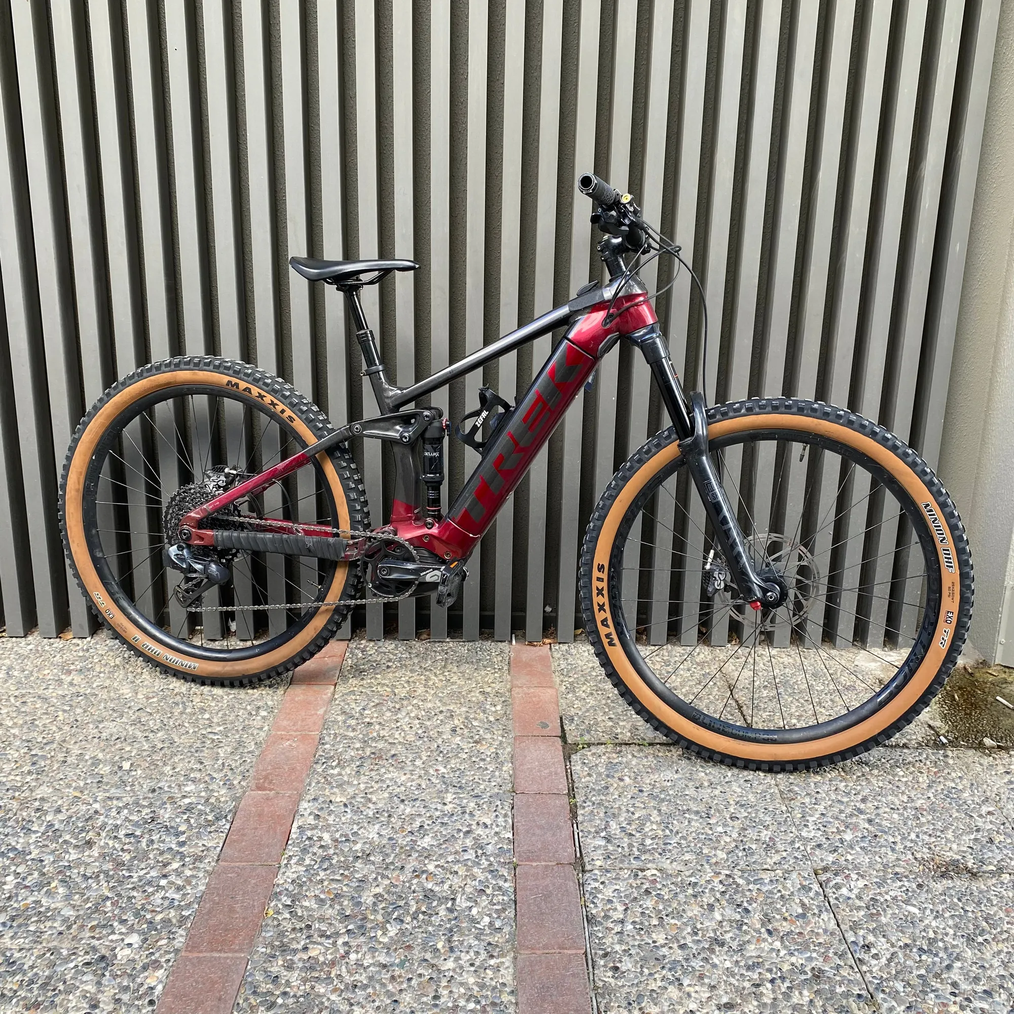 Trek Rail 5